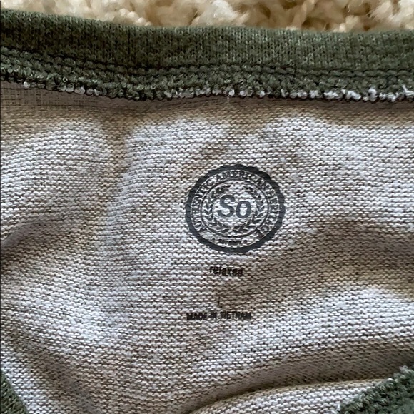 Long sleeve T 👚 - Picture 2 of 3